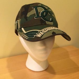 Washington DC camouflaged baseball cap unisex NWOT